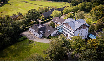 bovenaanzicht van het hotel